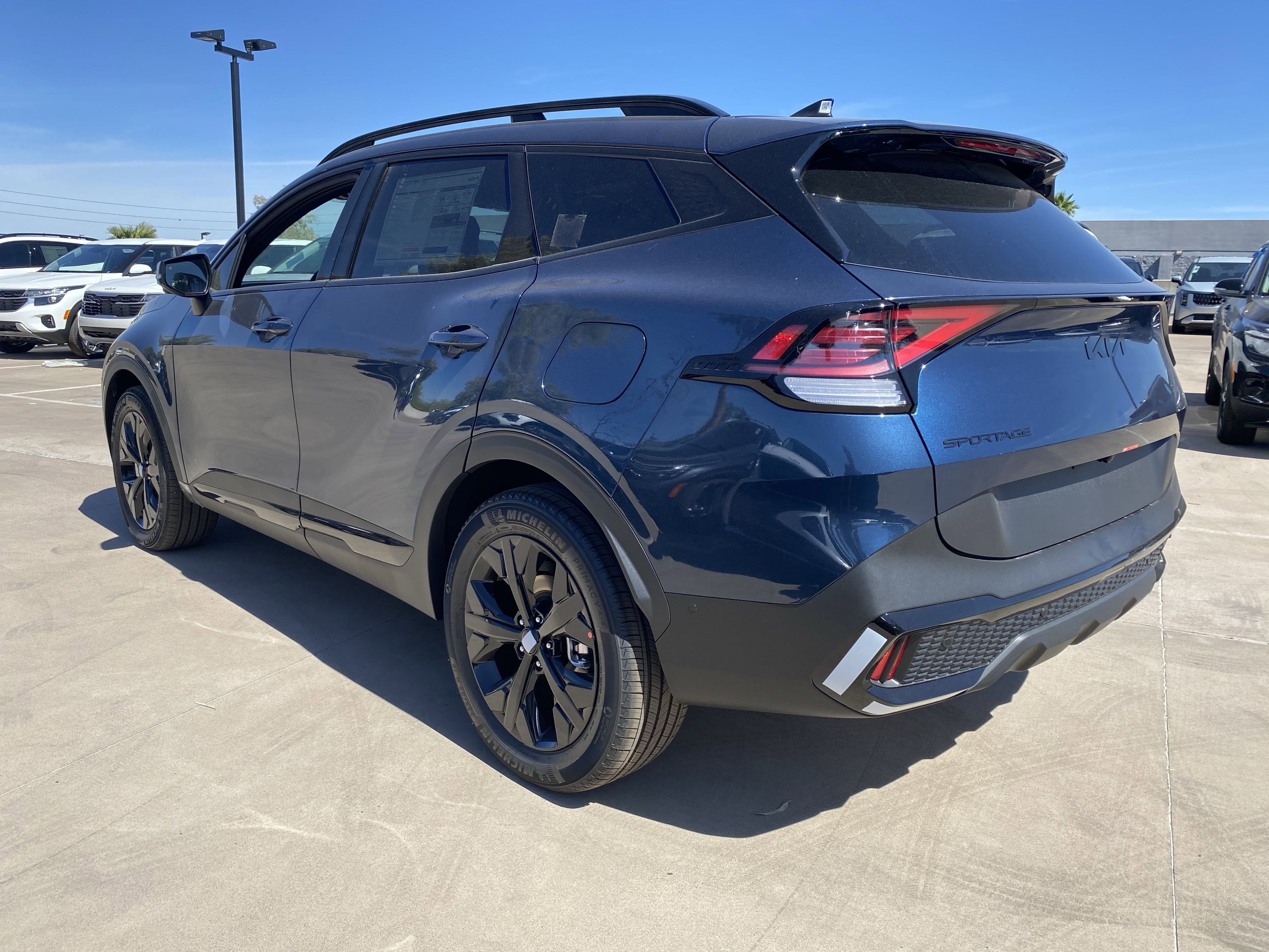 2025 Kia Sportage Plug-In Hybrid X-Line Prestige photo 3