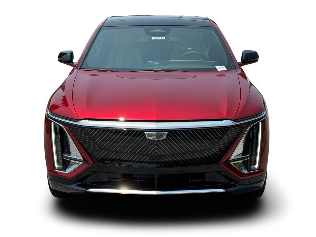 2025 Cadillac Lyriq Luxury photo 8