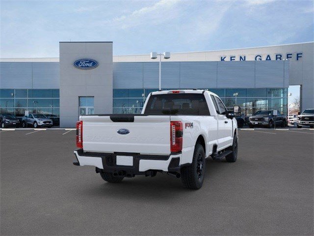 2024 Ford F-350 XL photo 8