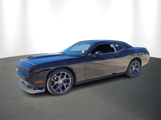 2019 Dodge Challenger GT photo 2