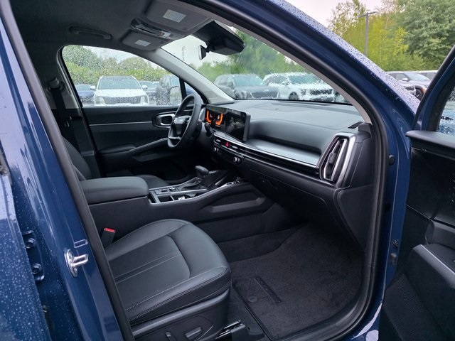 2026 Kia Sorento EX photo 11