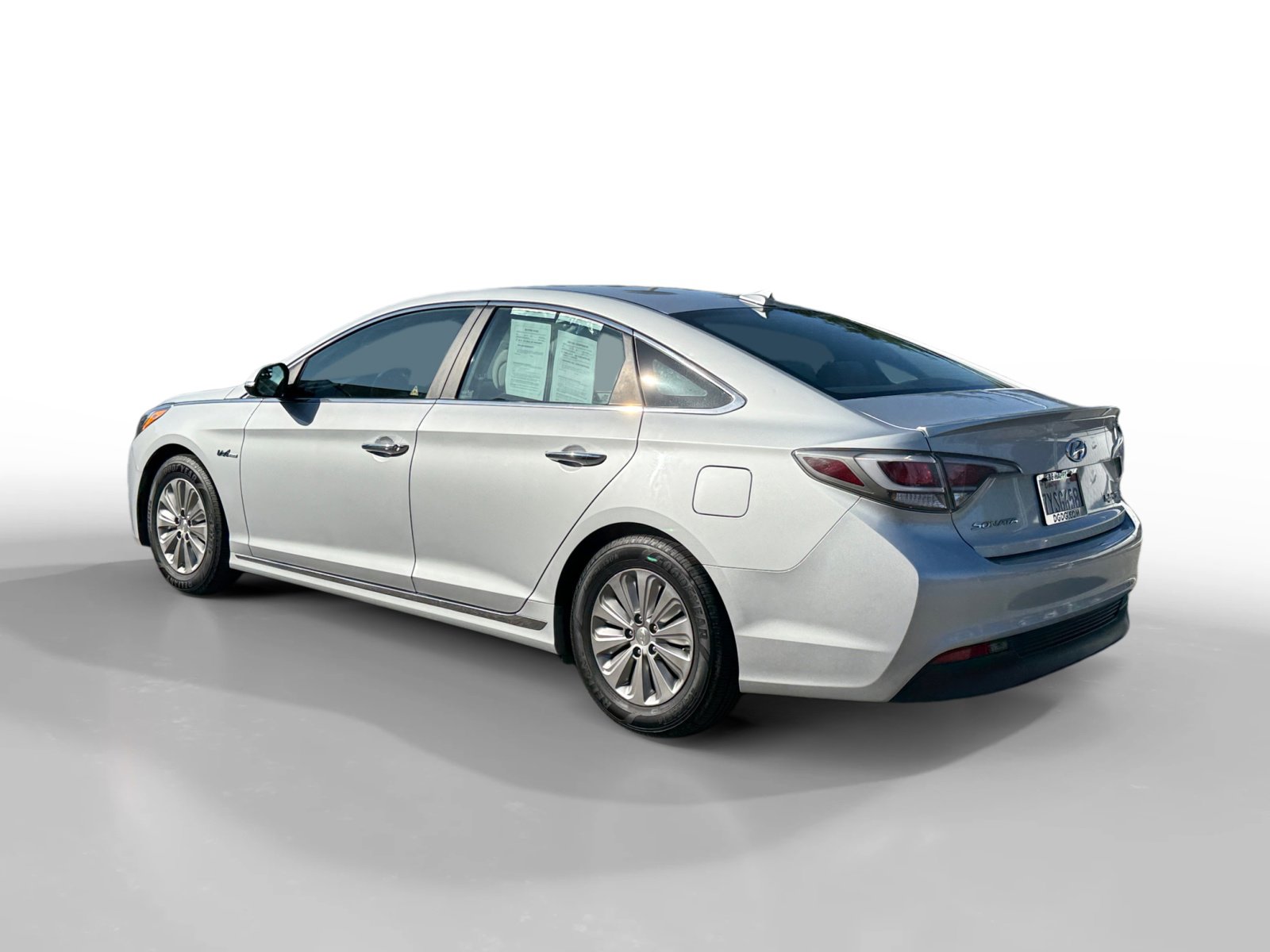 2017 Hyundai Sonata Hybrid SE photo 3