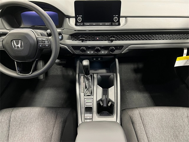 2025 Honda Accord LX photo 15