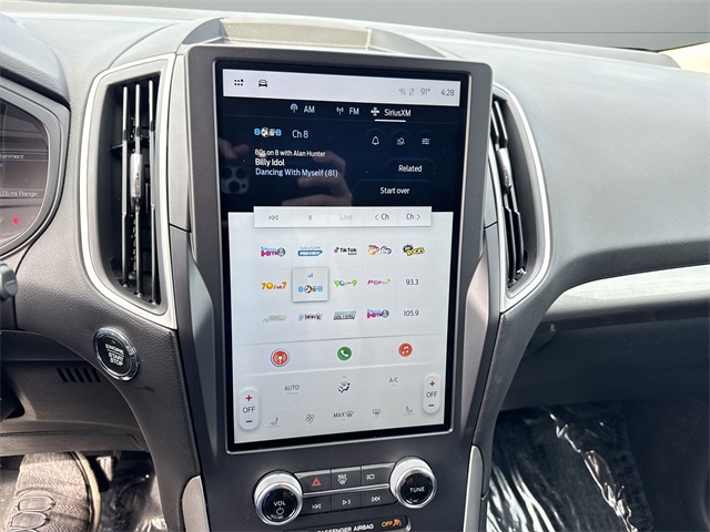 2024 Ford Edge SEL photo 14