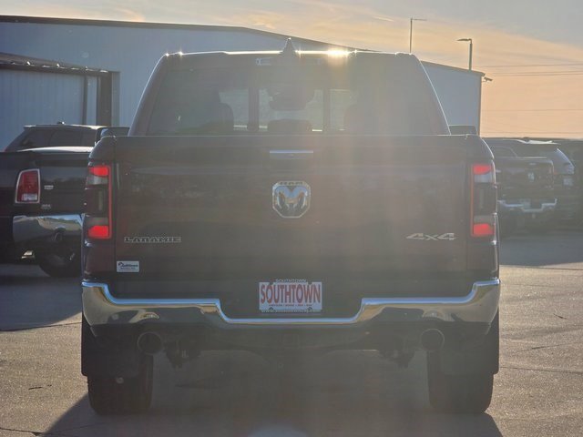 2021 Ram 1500 Laramie photo 4