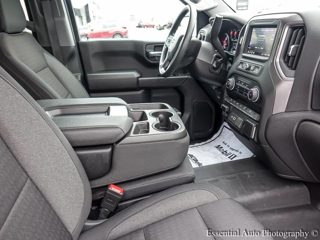 2023 CHEVROLET SILVERADO - Image 23