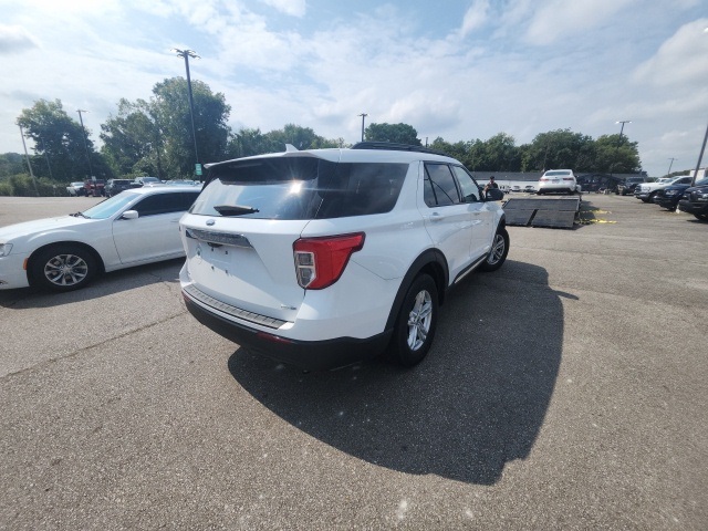 2020 Ford Explorer XLT photo 4