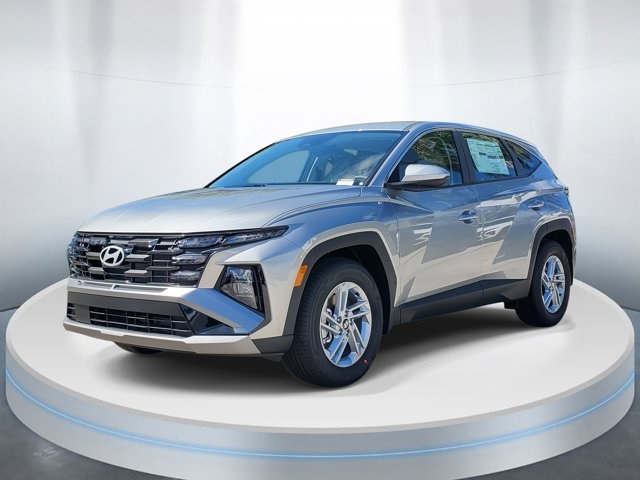 2026 Hyundai Tucson SE photo 2