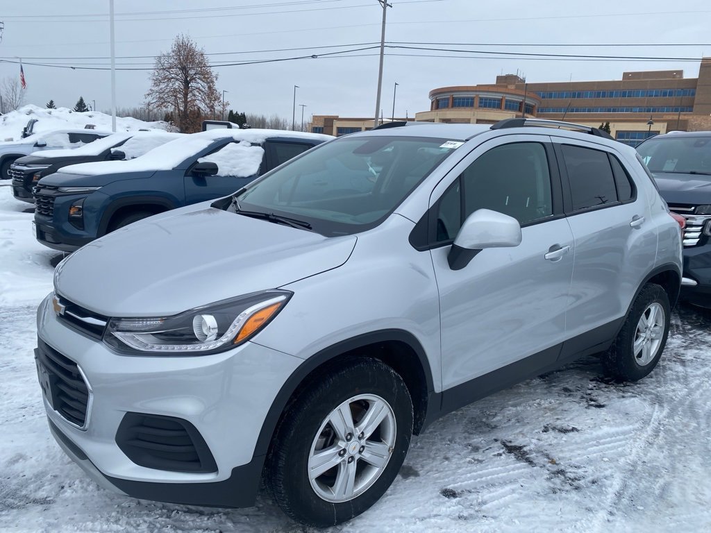 2022 Chevrolet Trax LT's photo