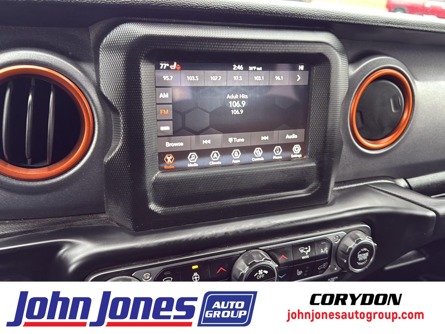 2021 Jeep Gladiator Mojave's photo