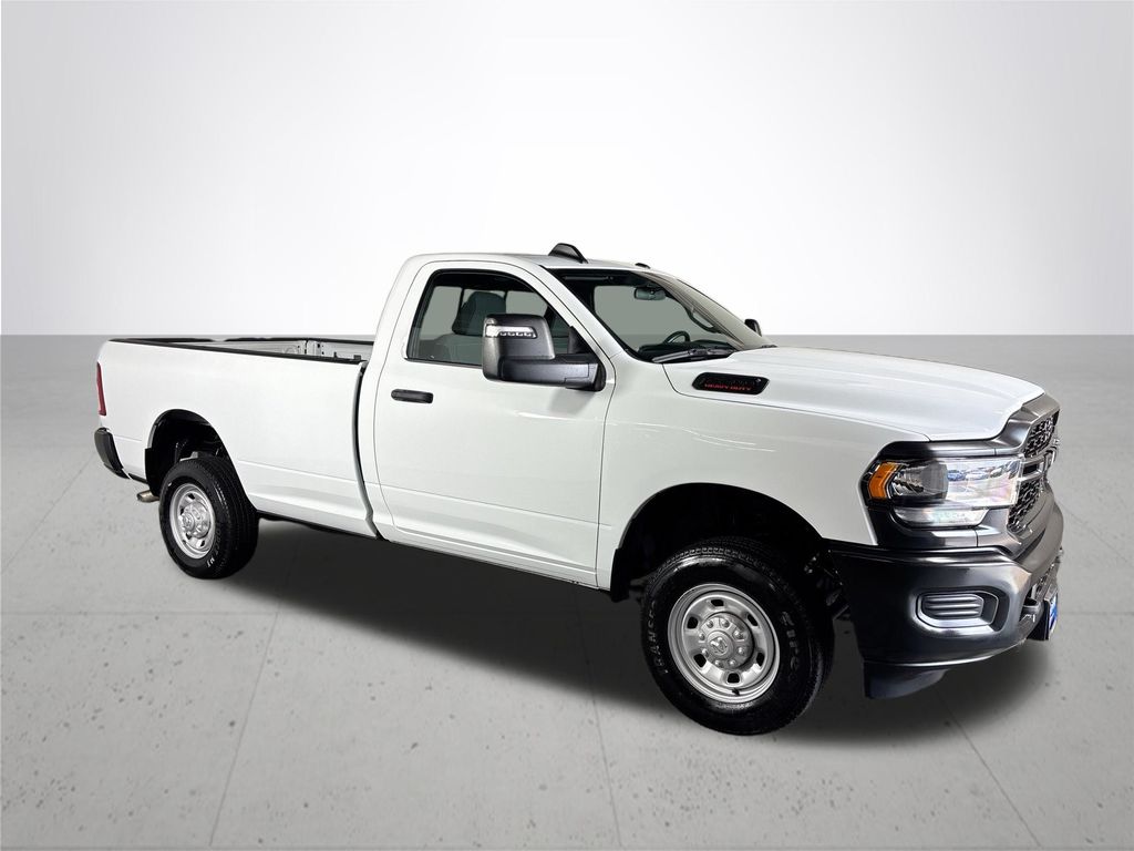 2024 Ram 2500 Tradesman photo 4