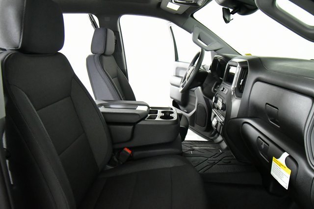 2026 Chevrolet Silverado 1500 Custom photo 20