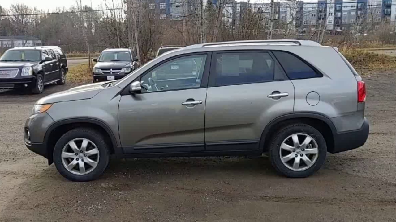 2012 Kia Sorento LX photo 4
