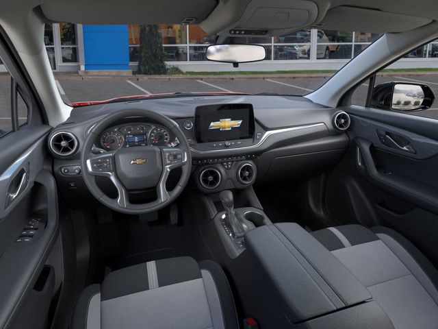 2025 Chevrolet Blazer 2LT photo 13