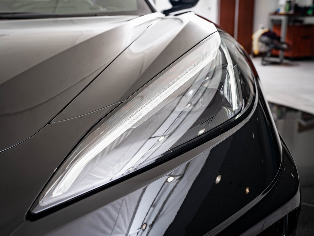 2023 Chevrolet Corvette Stingray 2LT photo 14