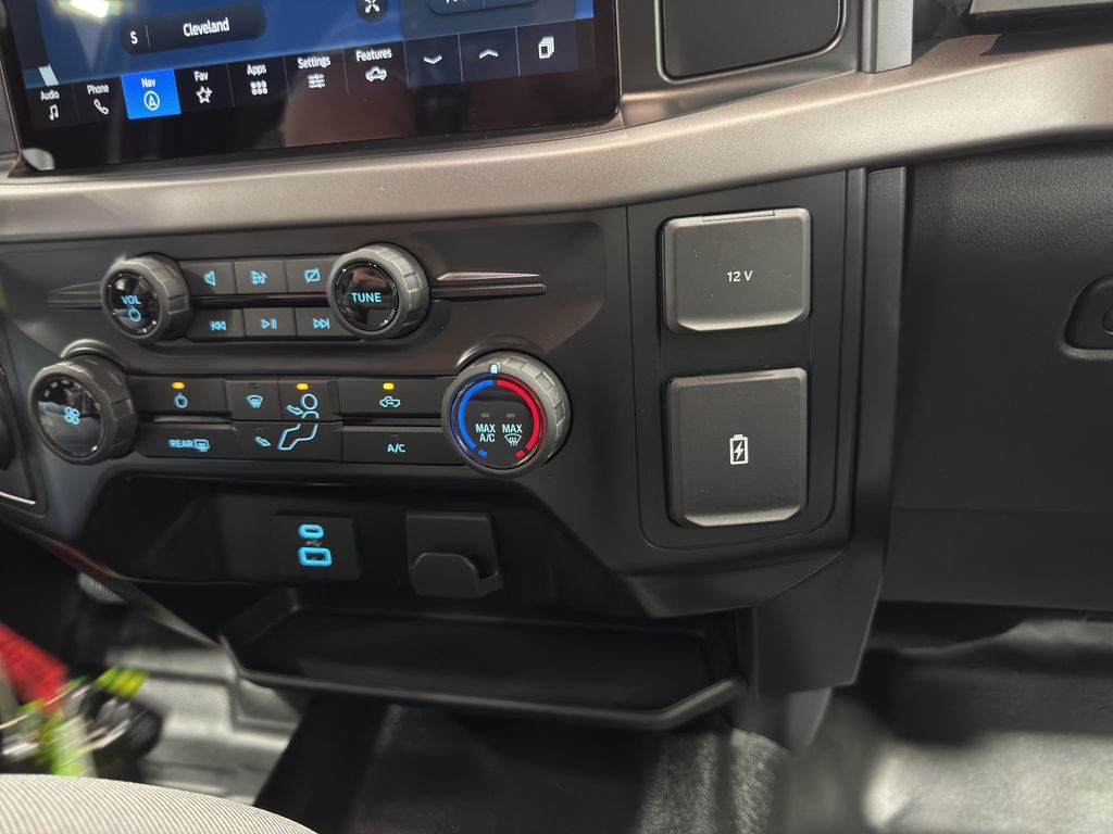 2024 Ford F-150 XL photo 25