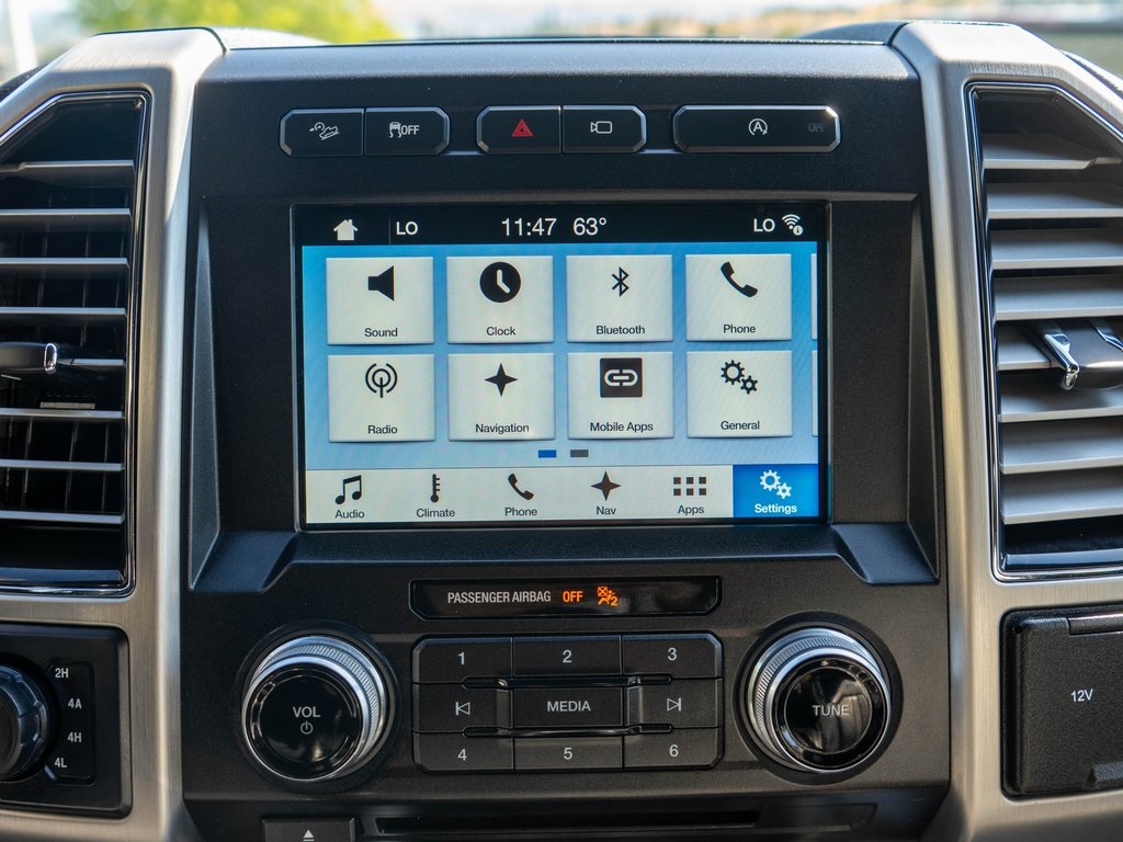 2018 Ford F-150 Platinum photo 22