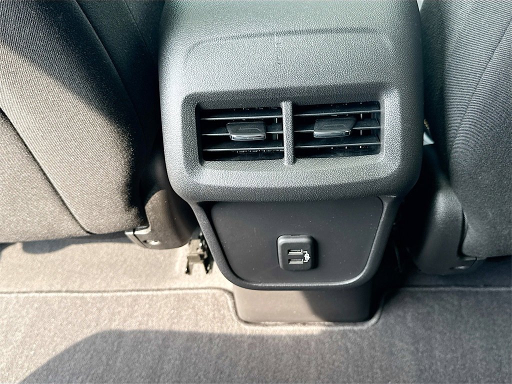 2021 Chevrolet Equinox LT photo 26