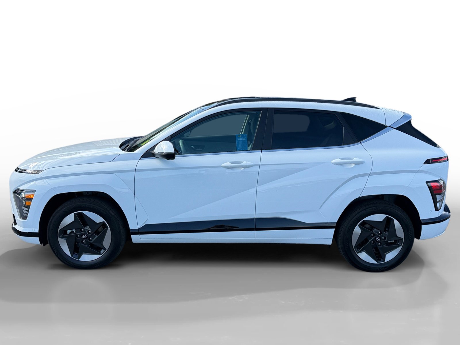 2025 Hyundai Kona Electric Limited photo 2