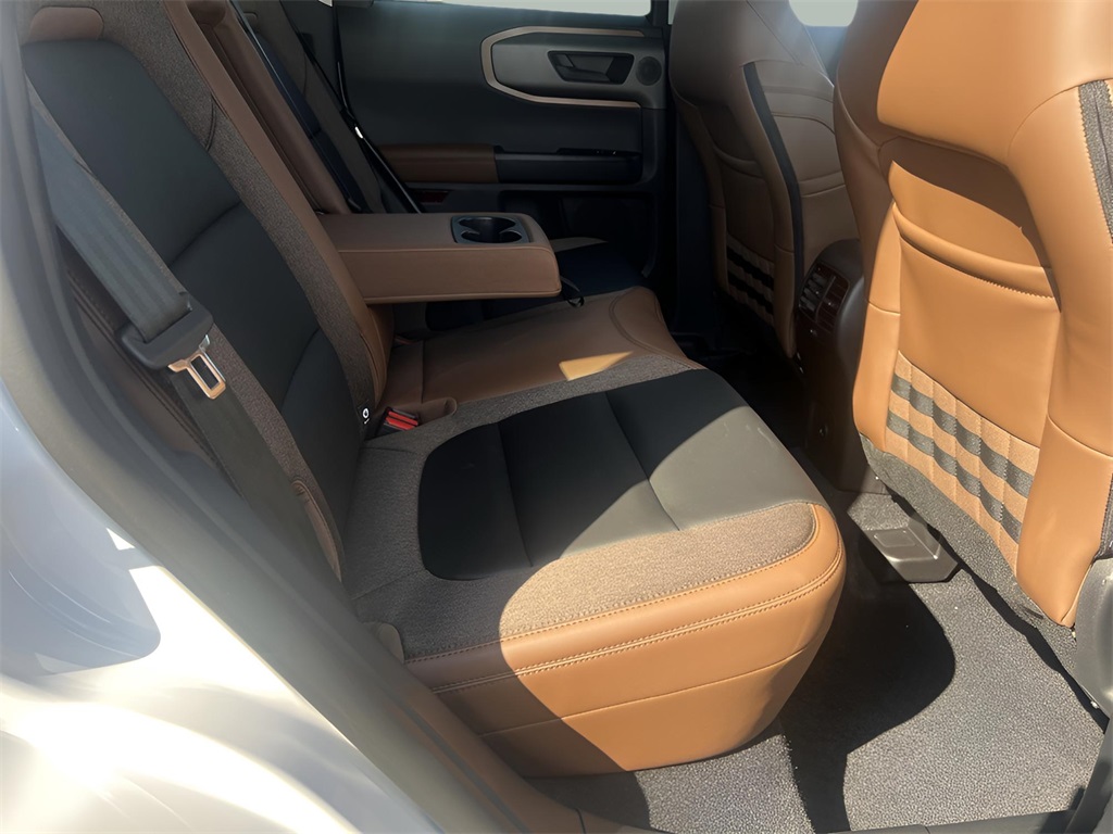 2025 Ford Bronco Sport Outer Banks photo 35