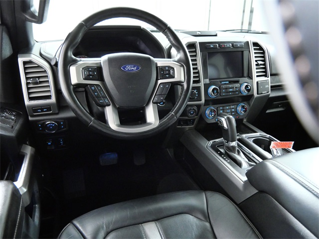 2019 Ford F-150 Platinum photo 4