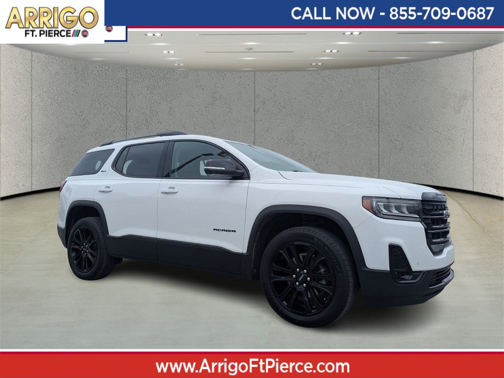 2023 GMC Acadia SL's photo