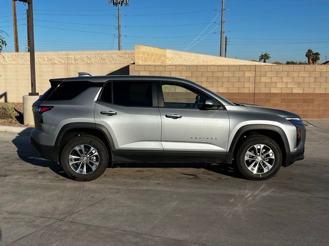 2025 Chevrolet Equinox LT photo 2