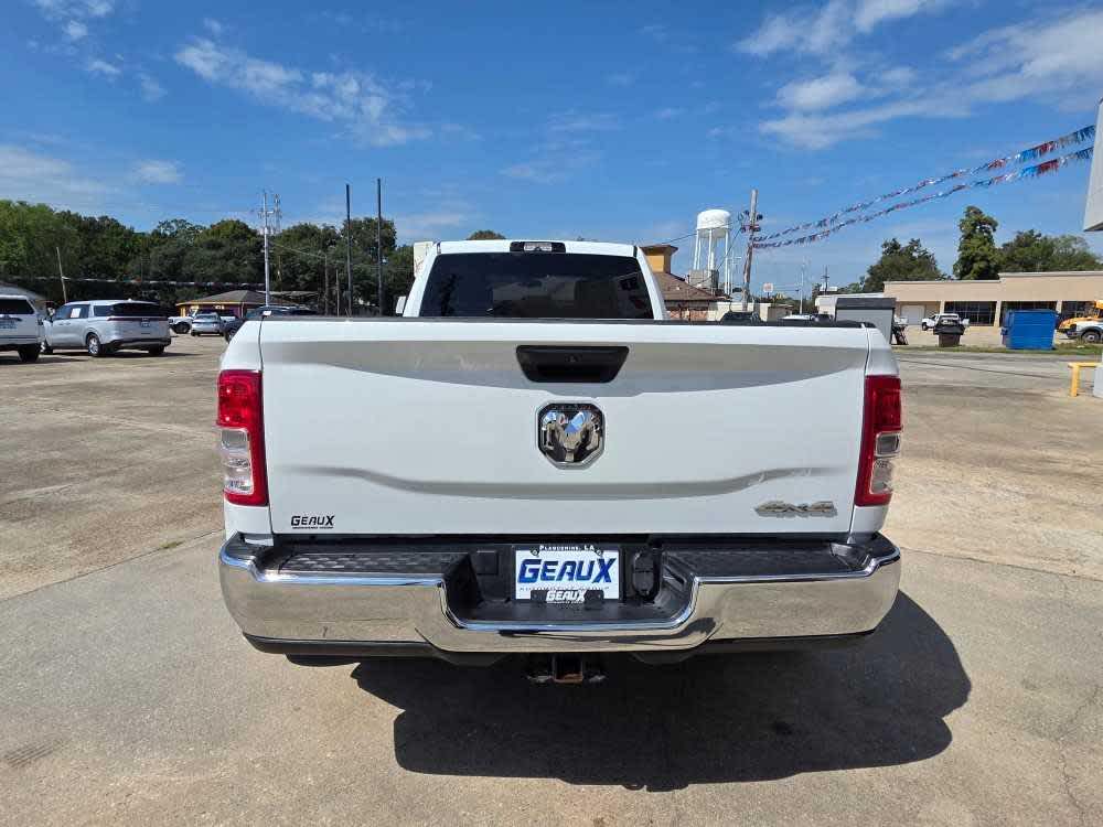 2024 Ram 3500 Tradesman photo 4