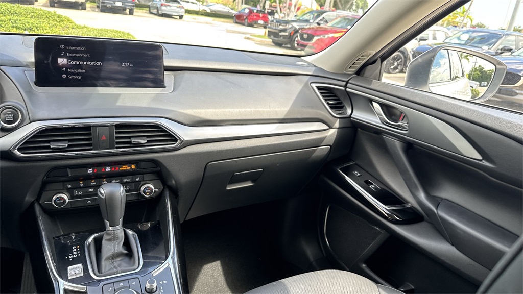 2022 Mazda CX-9 Touring photo 15