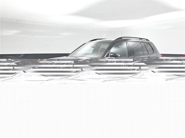 2026 BMW X7 M60i's photo