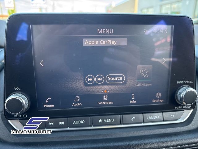 2021 Nissan Rogue SV photo 18