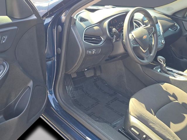 2021 Chevrolet Malibu 1LT photo 10