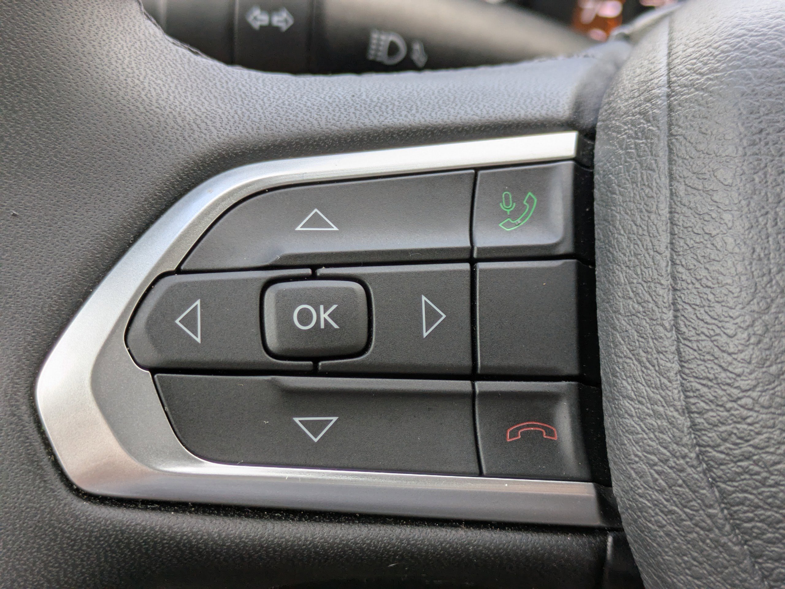 2024 Jeep Compass Latitude photo 19
