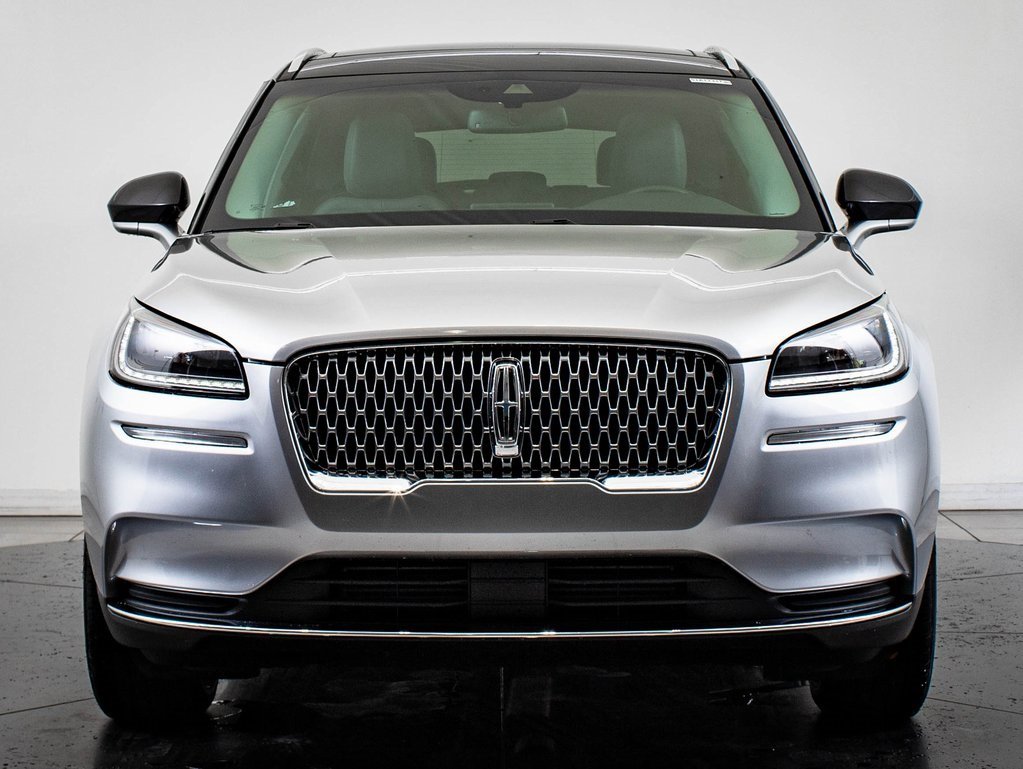 2021 Lincoln Corsair Standard photo 2