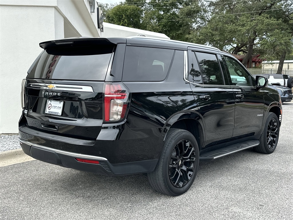 2022 Chevrolet Tahoe LS photo 3