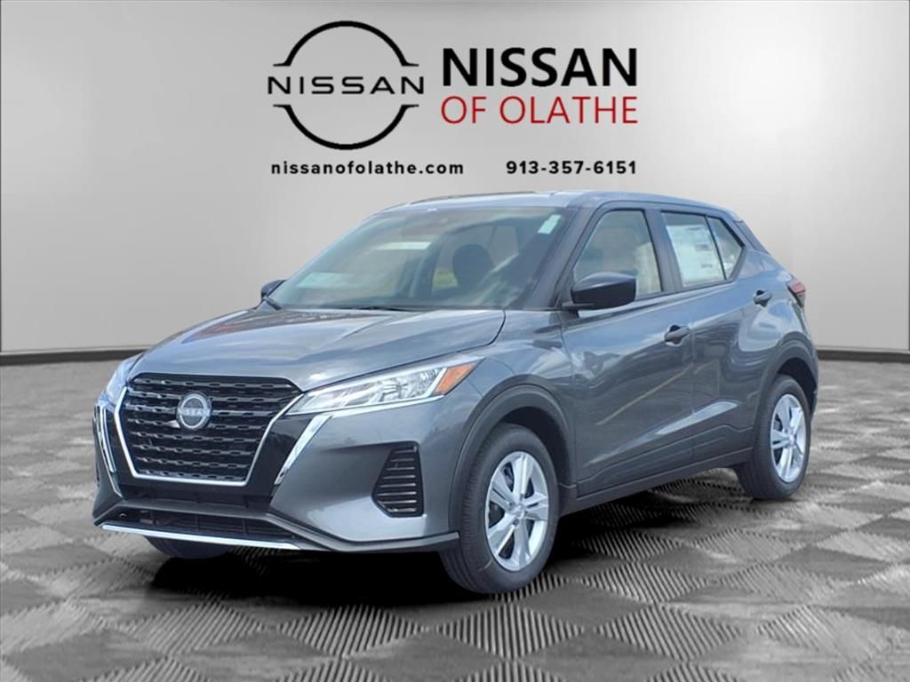 2025 Nissan KICKS PLAY Base's photo