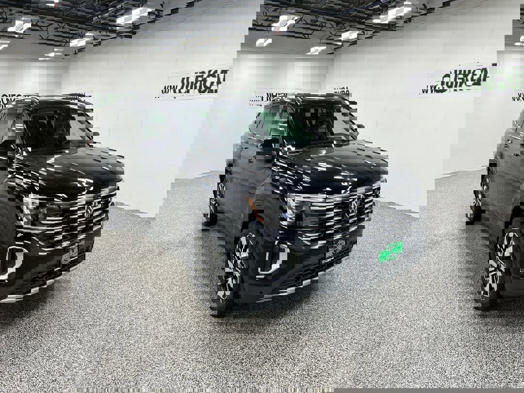 2026 Volkswagen Atlas SE Technology photo 3