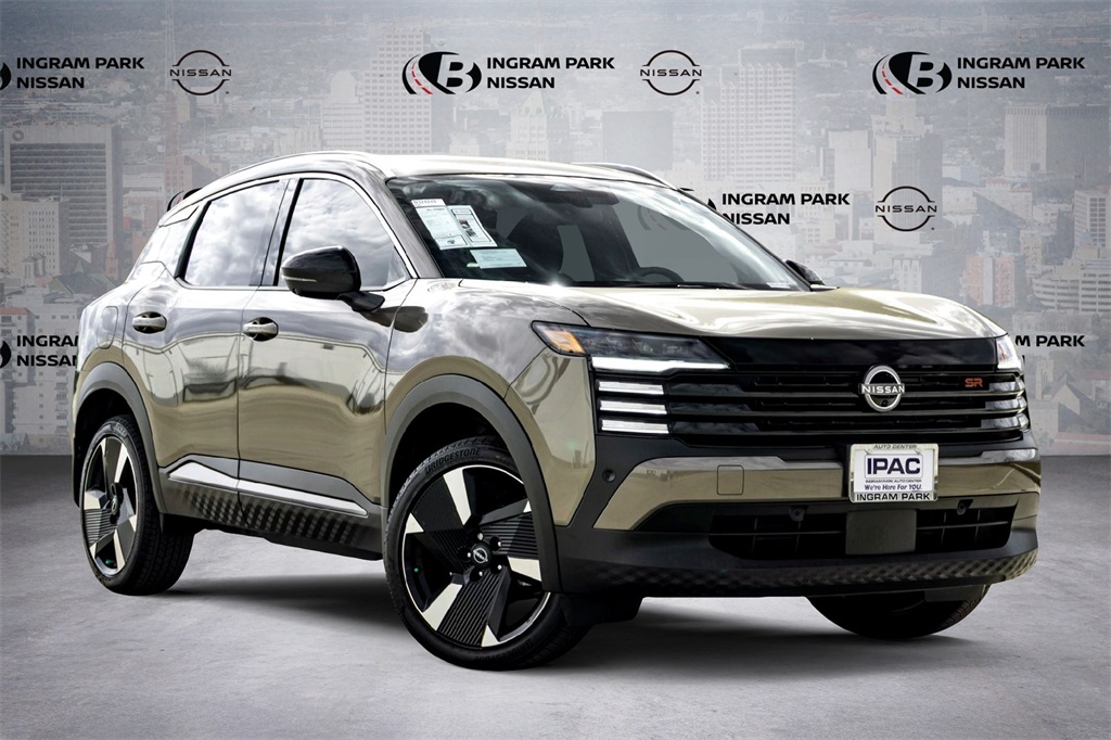 2026 Nissan KICKS SR's photo