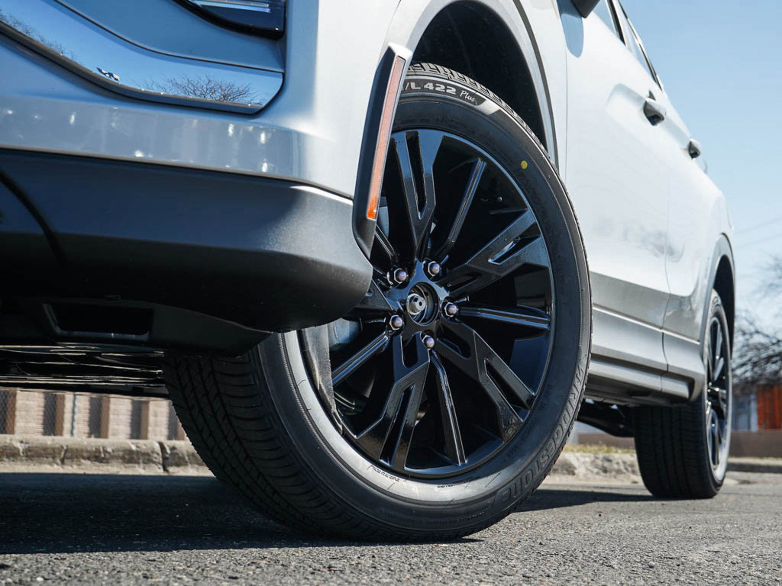 2025 Mitsubishi Eclipse Cross LE photo 3