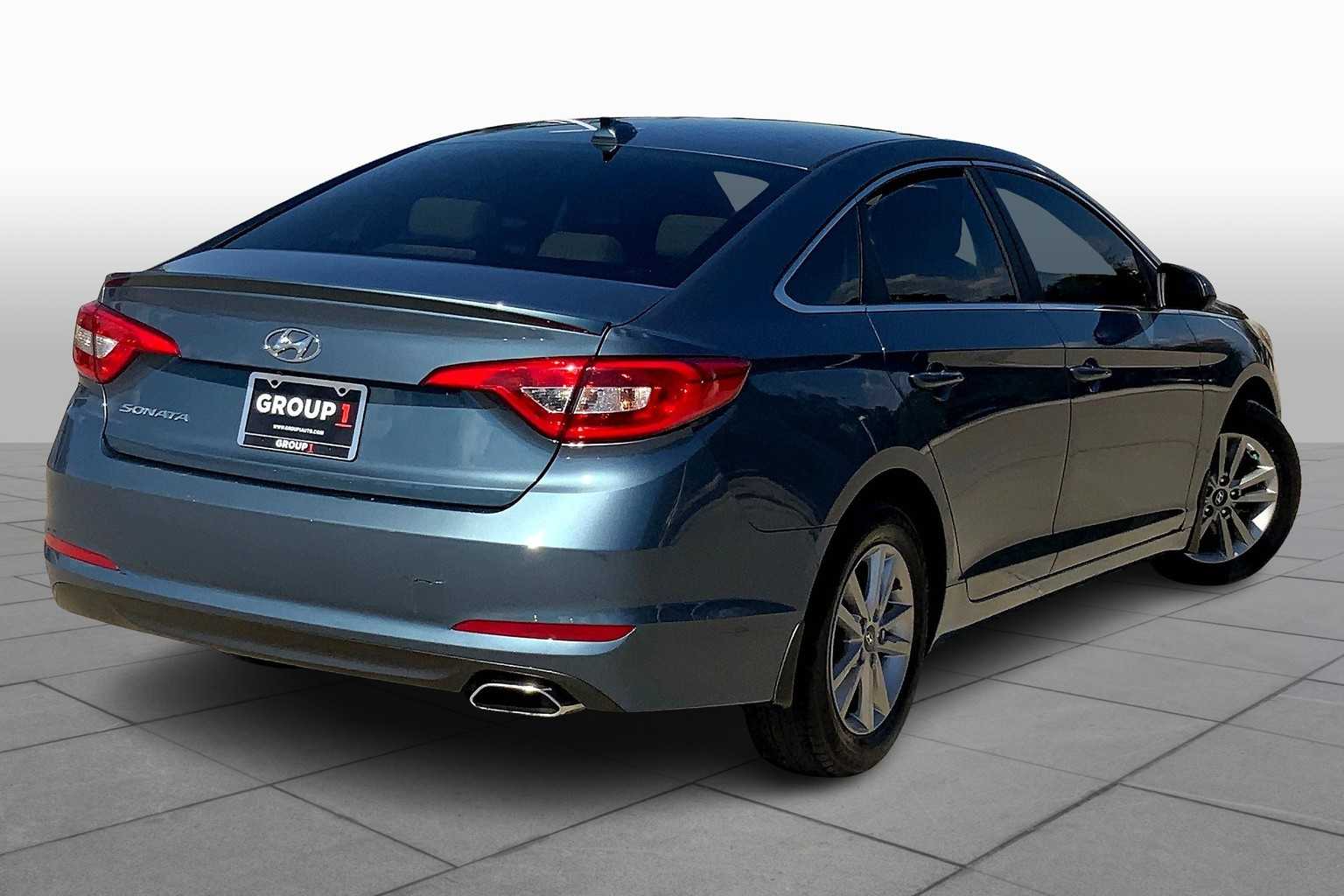 2016 Hyundai Sonata SE Eco photo 11