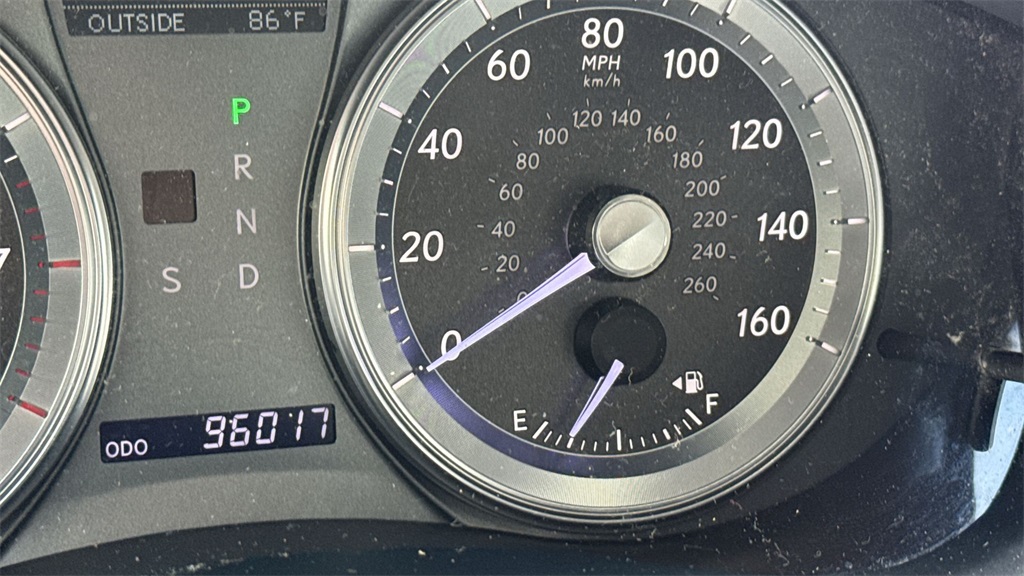 2011 Lexus ES 350 photo 45