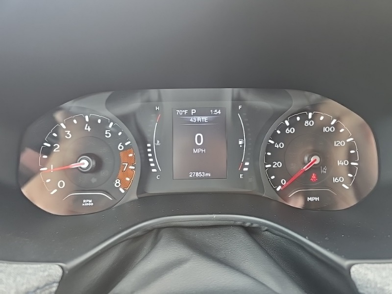 2022 Jeep Compass Latitude photo 11
