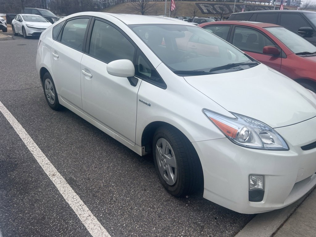2010 Toyota Prius Base's photo