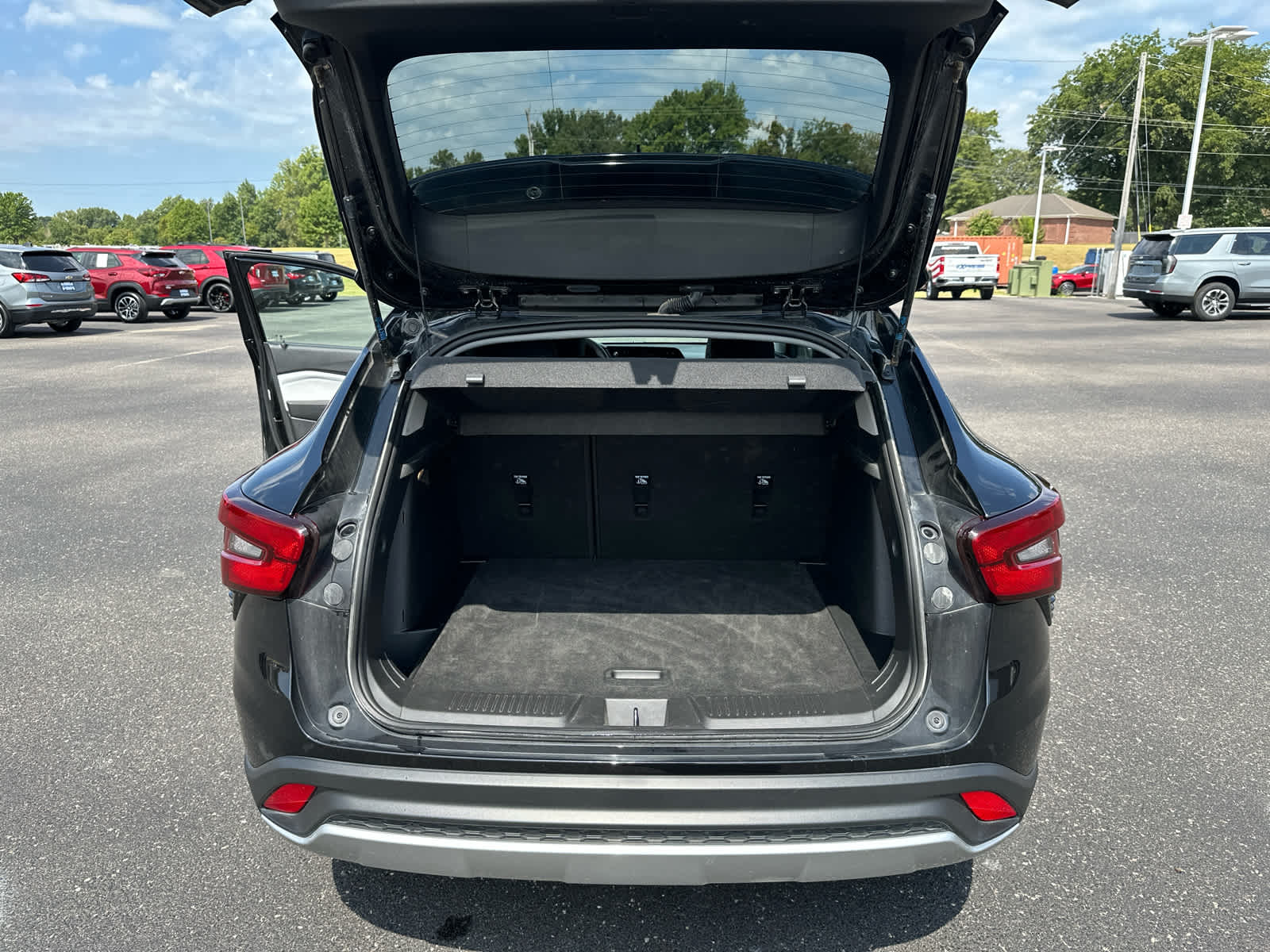 2024 Chevrolet Trax LT photo 22