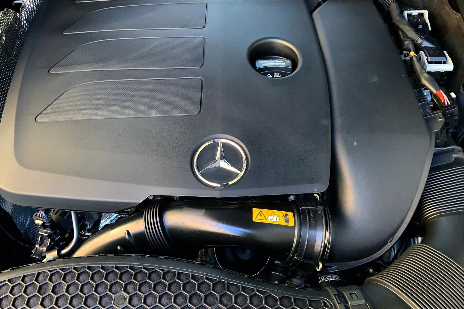 2022 Mercedes Benz GLC 300 photo 30