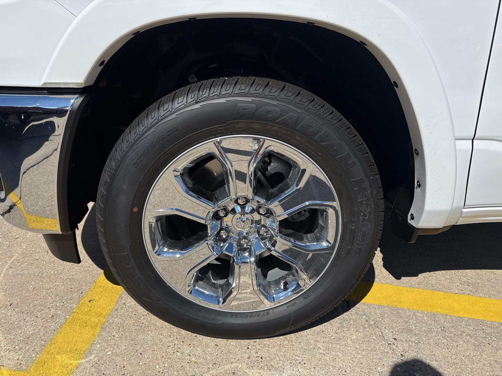 2026 Ram 1500 Big Horn photo 3