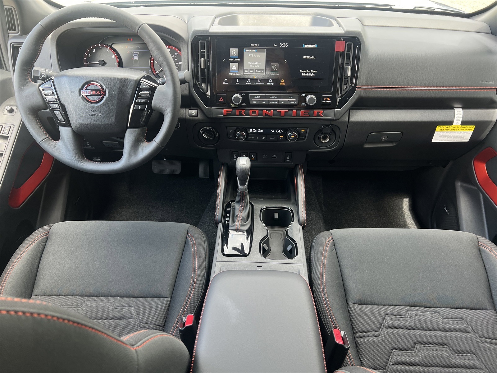 2025 Nissan Frontier PRO-4X photo 2