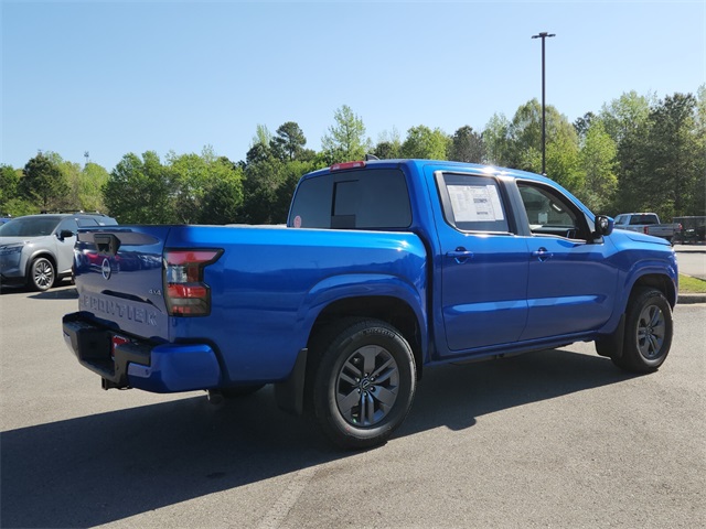 2025 Nissan Frontier SV photo 3
