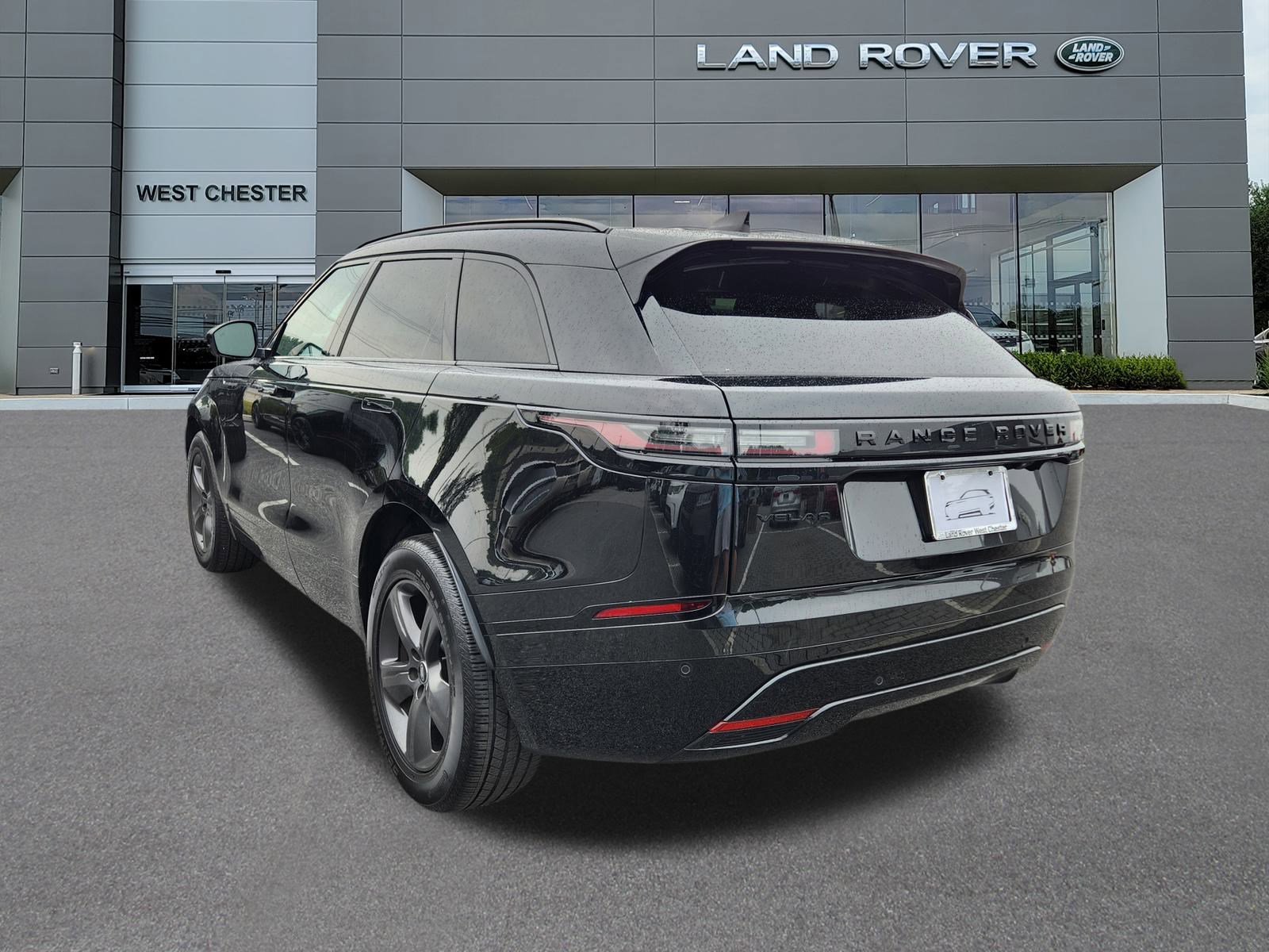 2025 Land Rover Range Rover Velar SE photo 4