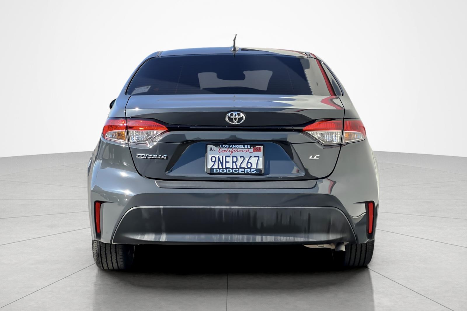 2024 Toyota Corolla LE photo 4